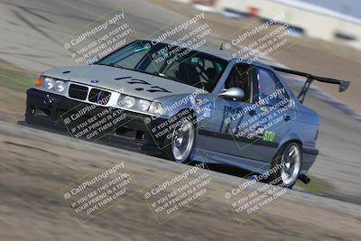 media/Oct-25-2025-CalClub SCCA (Sat) [[34c778dfbe]]/Group 4/Race/